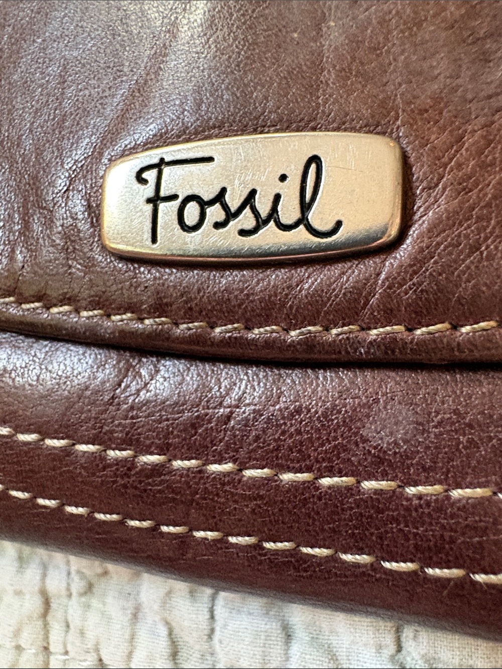 Fossil Brown Leather Flap Wallet with Stitch Detail - Picture 7 of 7